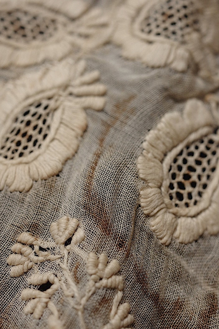 dentelle antique アンティーク 刺繍クロス