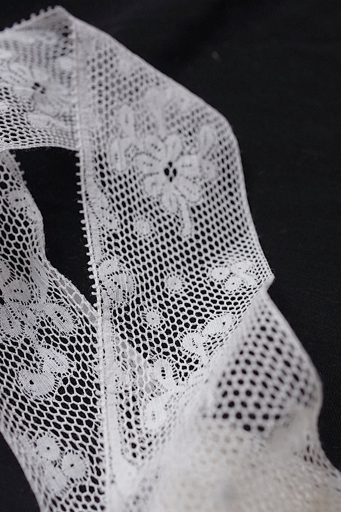dentelle antique アンティークレース 353cm 272cm