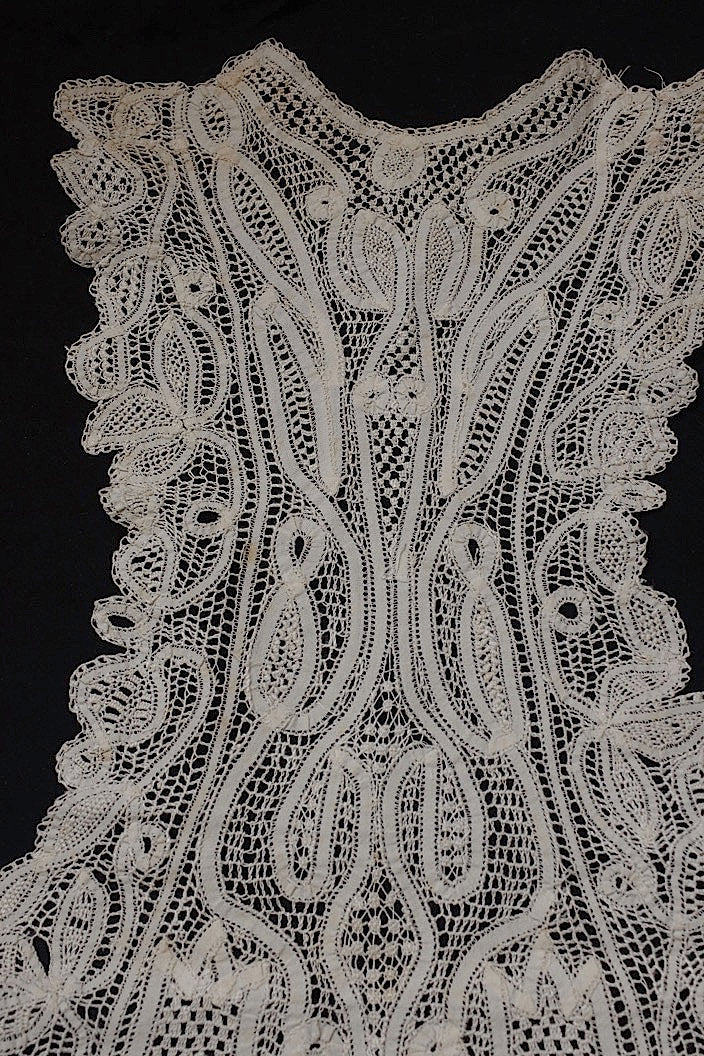 dentelle antique アンティークレース ブロードレース 2種