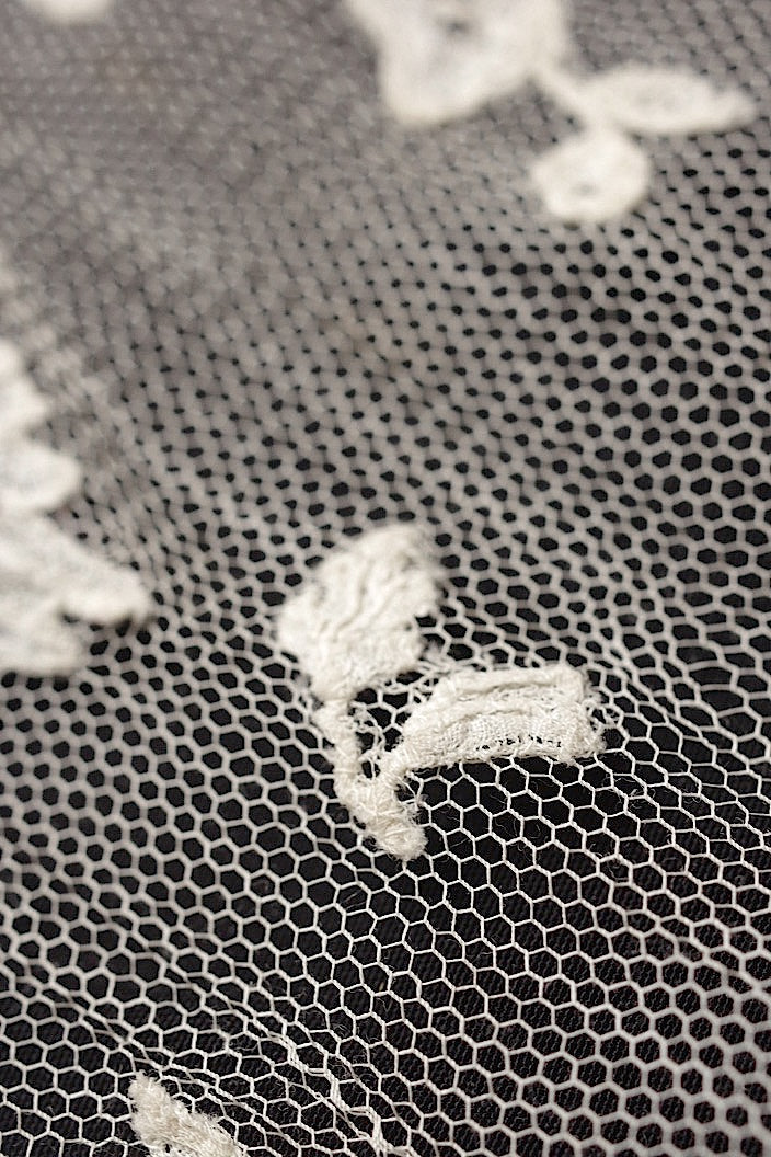 dentelle antique アンティークレース アプリカッションアングレテール 187cm .FR a l'epoque