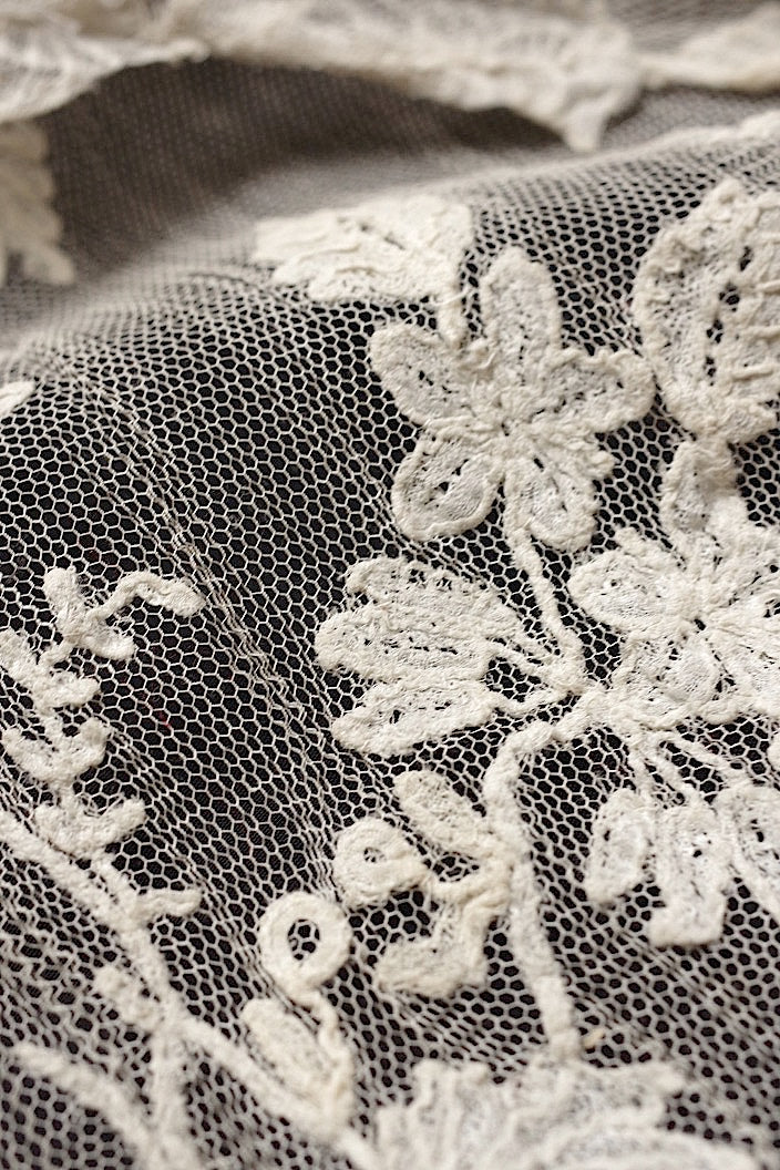 dentelle antique アンティークレース アプリカッションアングレテール 187cm .FR a l'epoque