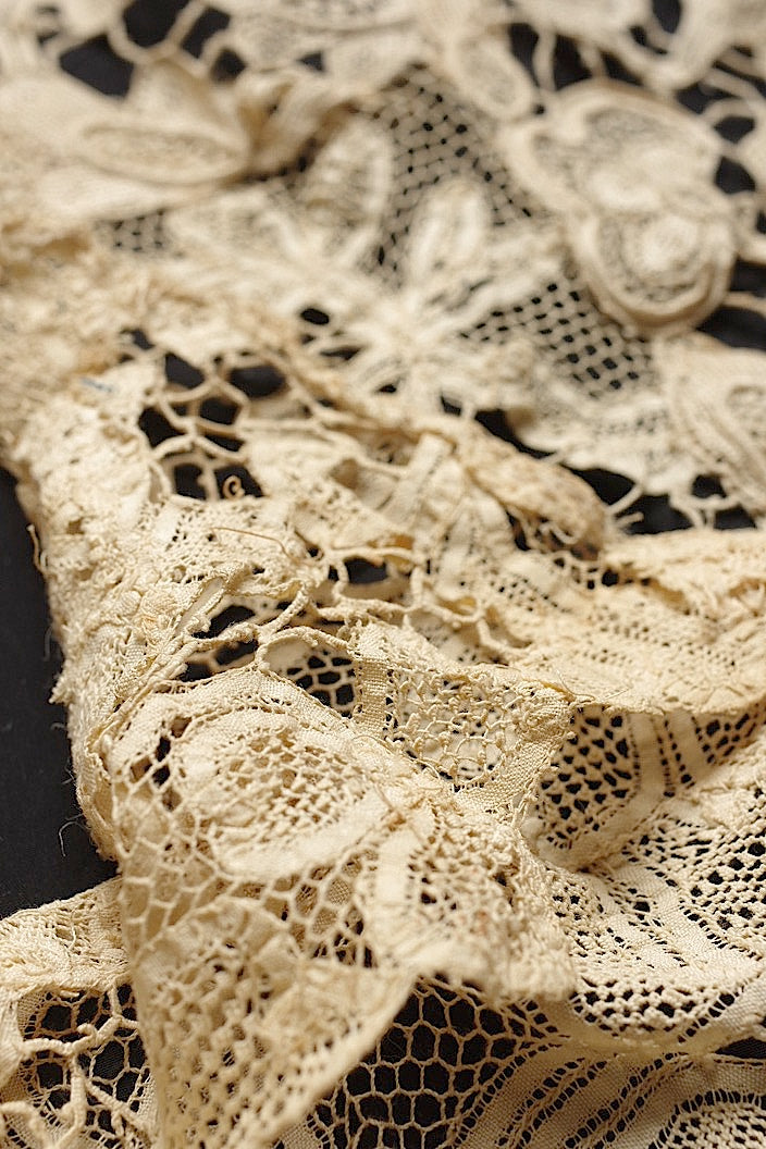 dentelle antique アンティークレース ヴニーズ はぎれ