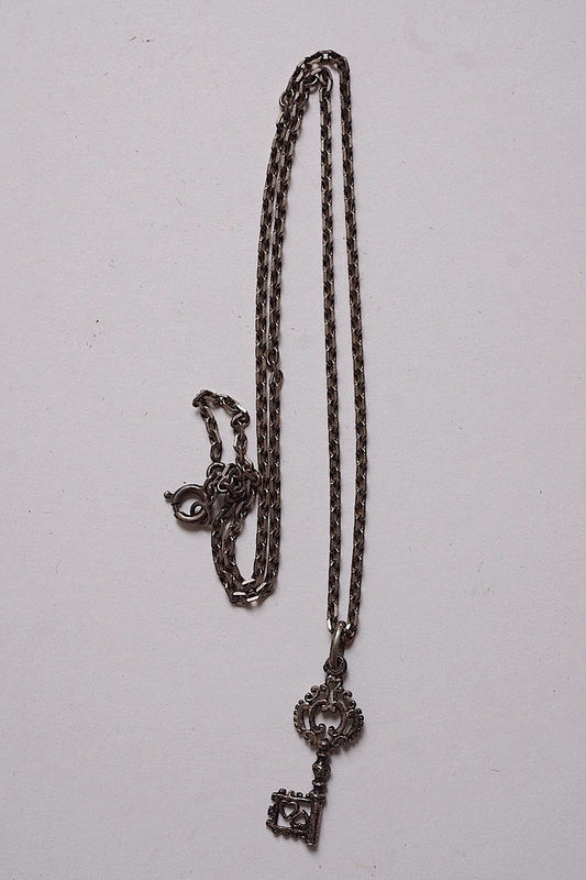 collier antique アンティークペンタント .FR a l'epoque