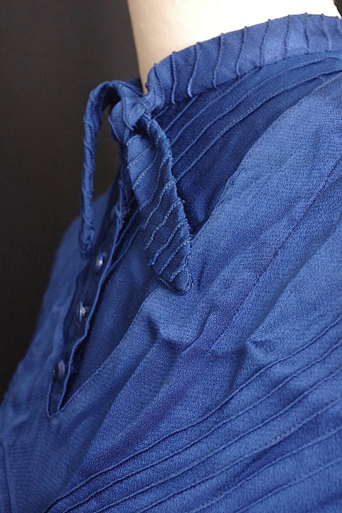 vêtement vintage ヴィンテージブラウス ブルー .FR a l'epoque