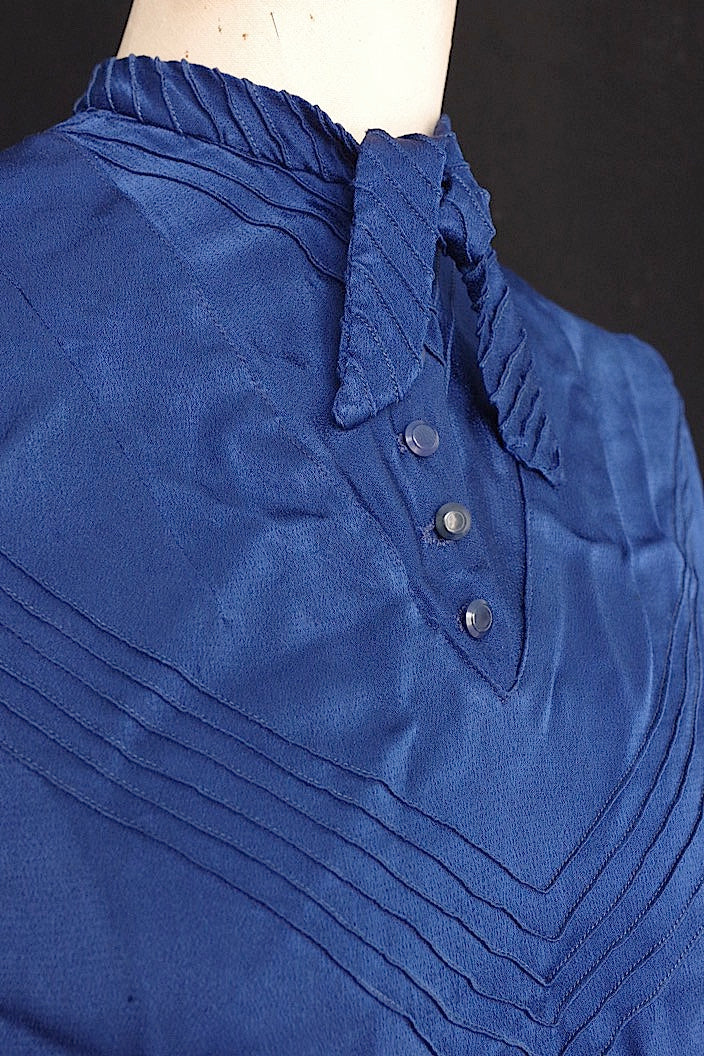vêtement vintage ヴィンテージブラウス ブルー .FR a l'epoque