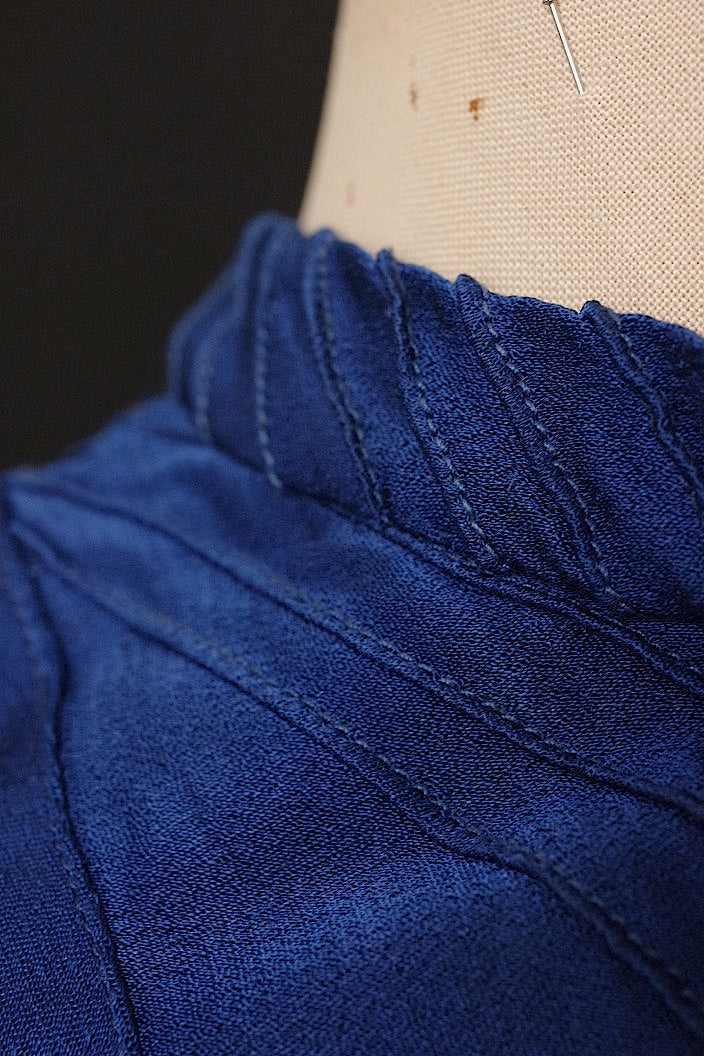 vêtement vintage ヴィンテージブラウス ブルー .FR a l'epoque