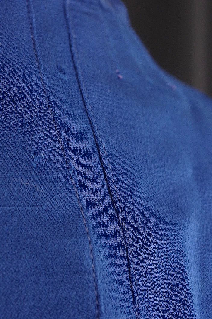 vêtement vintage ヴィンテージブラウス ブルー .FR a l'epoque