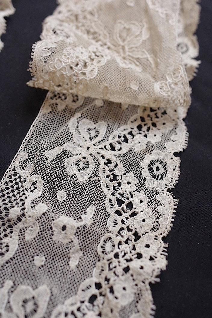 dentelle antique アンティークレース ラペット+90cm端切れ