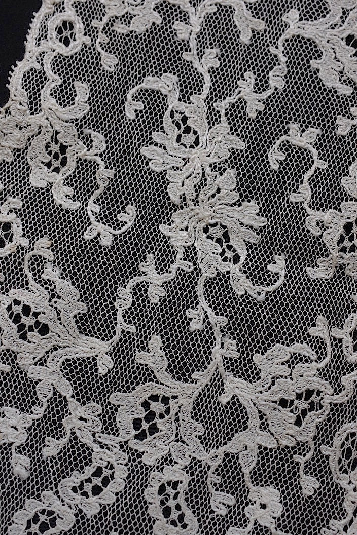 dentelle antique アンティークレース ラペット+90cm端切れ