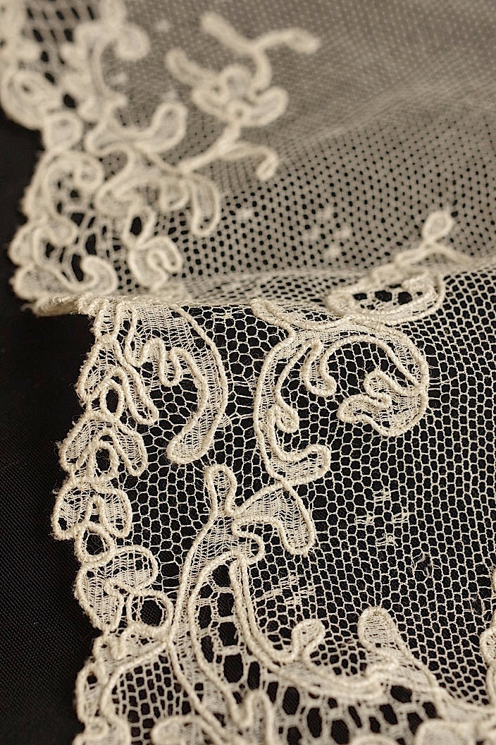 mouchoir antique アンティーク刺繍 ハンカチ3