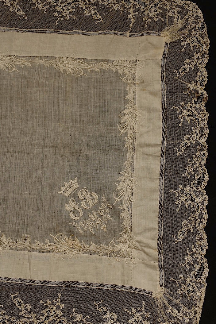 mouchoir antique アンティーク刺繍 ハンカチ3