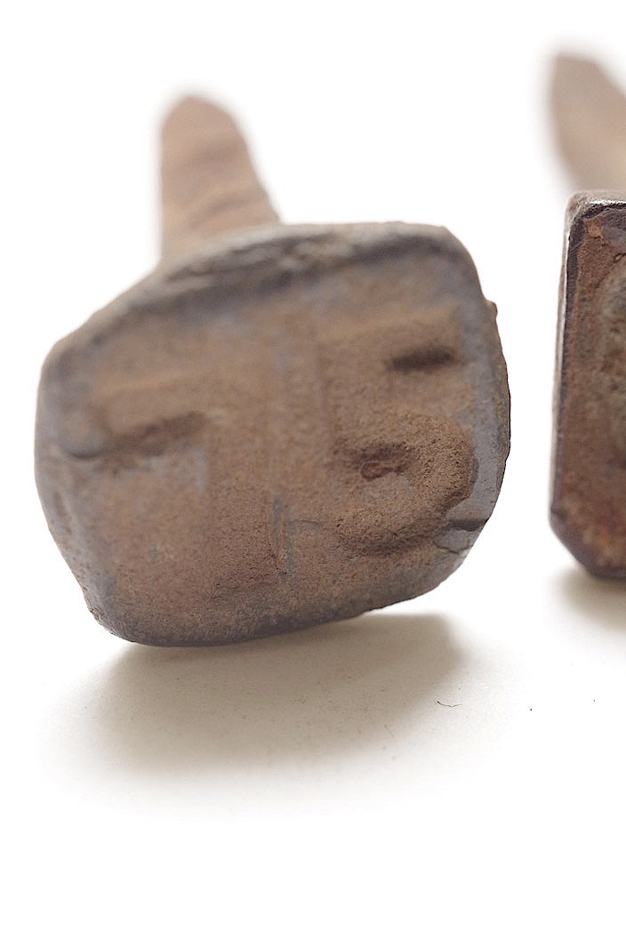 clous antique アンティーク 釘 線路用 6本 .FR a l'epoque