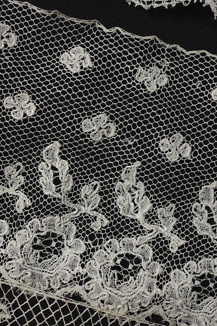 dentelle antique アンティークレース2種