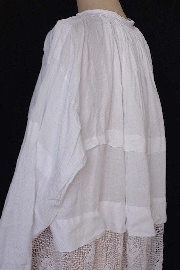 vetement antique アンティーク 教会チュニック aube2 .FR a l'epoque