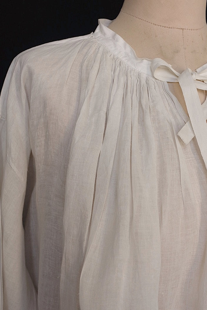 vetement antique アンティーク 教会チュニック aube4 .FR a l'epoque