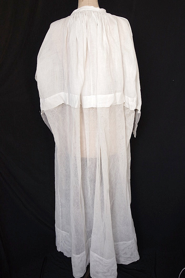 vetement antique アンティーク 教会チュニック aube4 .FR a l'epoque