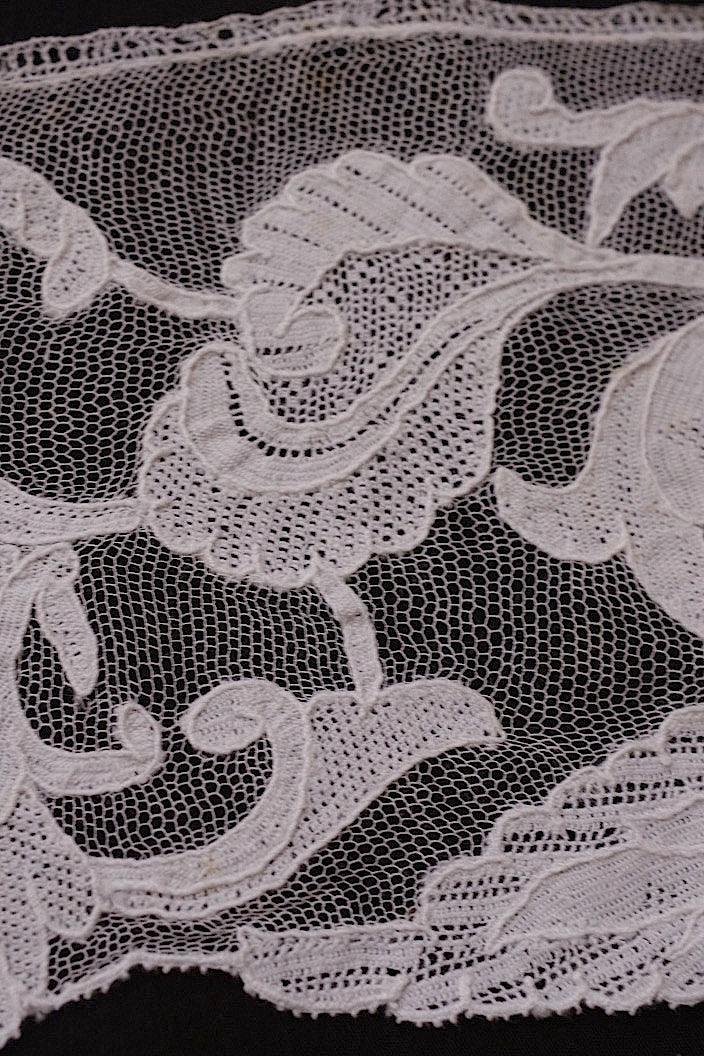 dentelle antique アンティークレース ブラノレース 2本 .FR a l'epoque