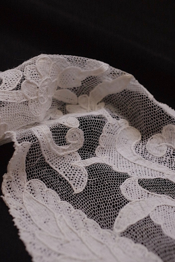 dentelle antique アンティークレース ブラノレース 2本 .FR a l'epoque