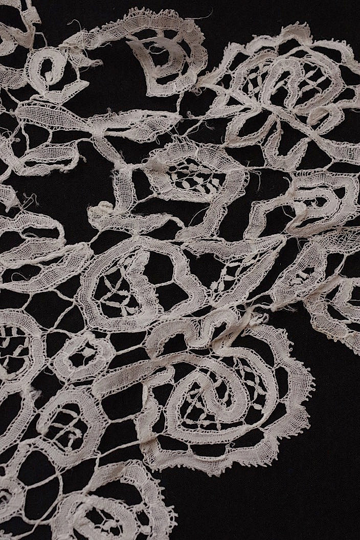 dentelle antique アンティークレース マリンヌ ボビン