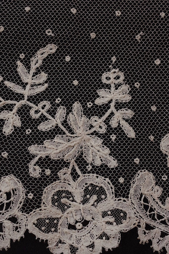 dentelle antique アンティークレース アプリカッションアングレテール 2枚