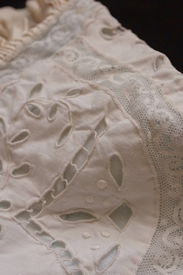 dentelle antique アンティークレース カットワーク ボネ