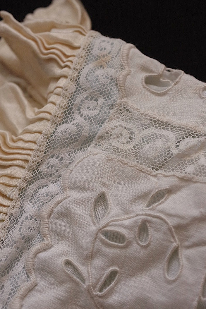 dentelle antique アンティークレース カットワーク ボネ