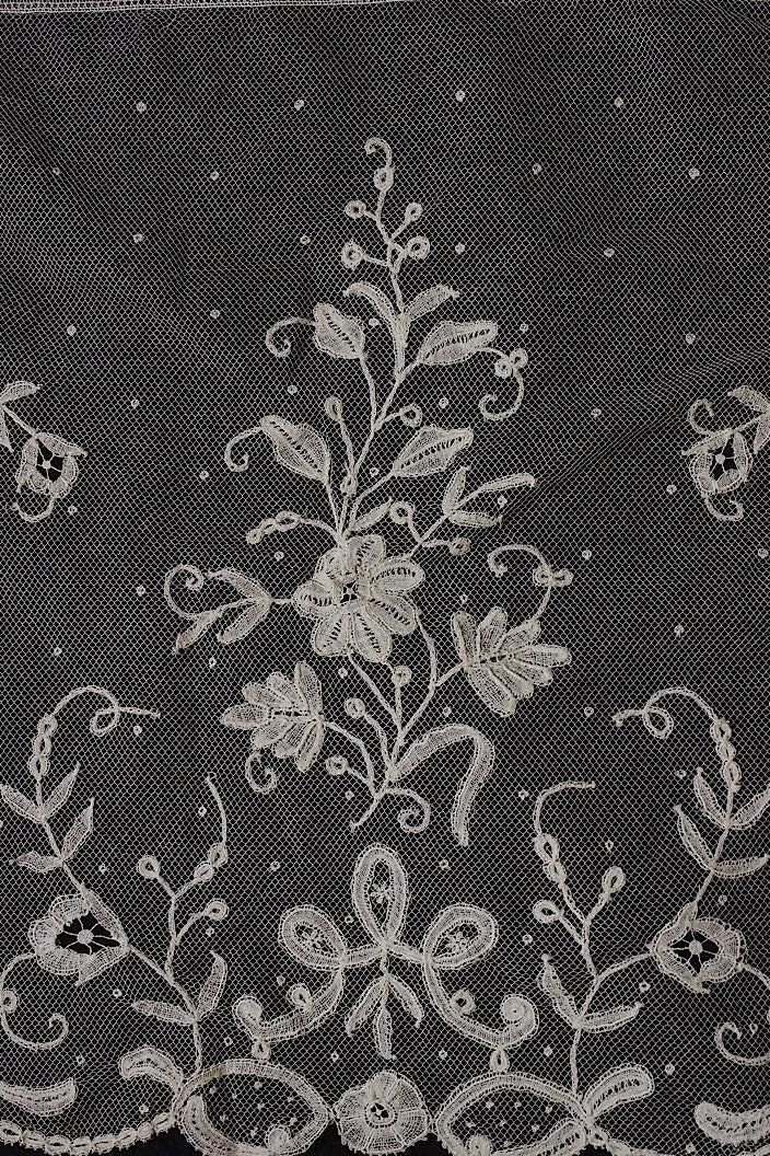 dentelle antique アンティークレース アプリカッションアングレテール 130cm