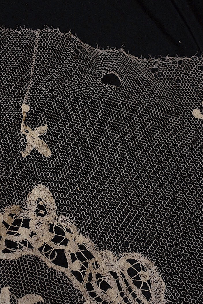 dentelle antique アンティークレース アプリカッションアングレテール par 2m .FR a l'epoque