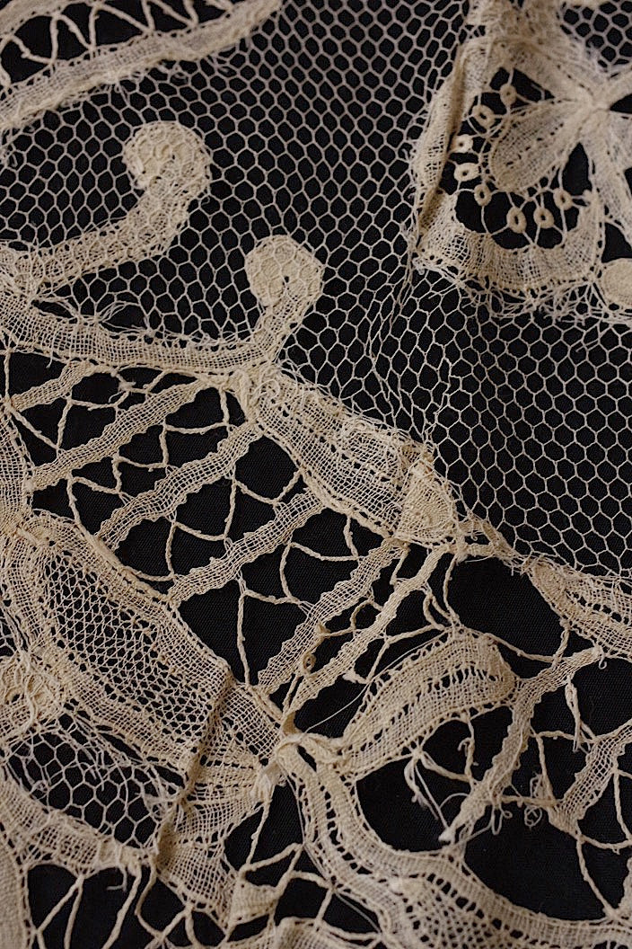 dentelle antique アンティークレース アプリカッションアングレテール par 2m .FR a l'epoque