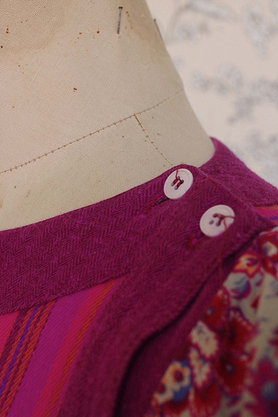 vêtement vintage ヴィンテージ ワンピース anastasia .FR a l'epoque