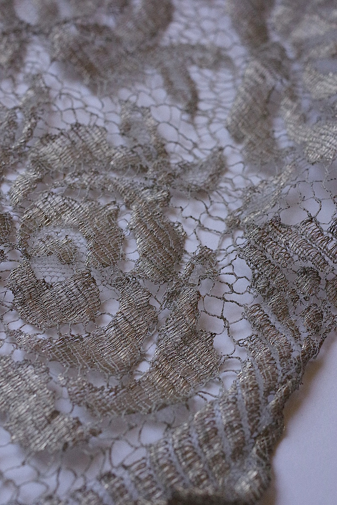 dentelle antique アンティークレース メタルレース2種