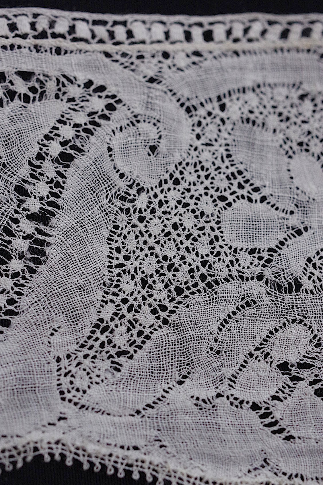 dentelle antique アンティークレースバンシュ 100cm 50cm .FR a l'epoque