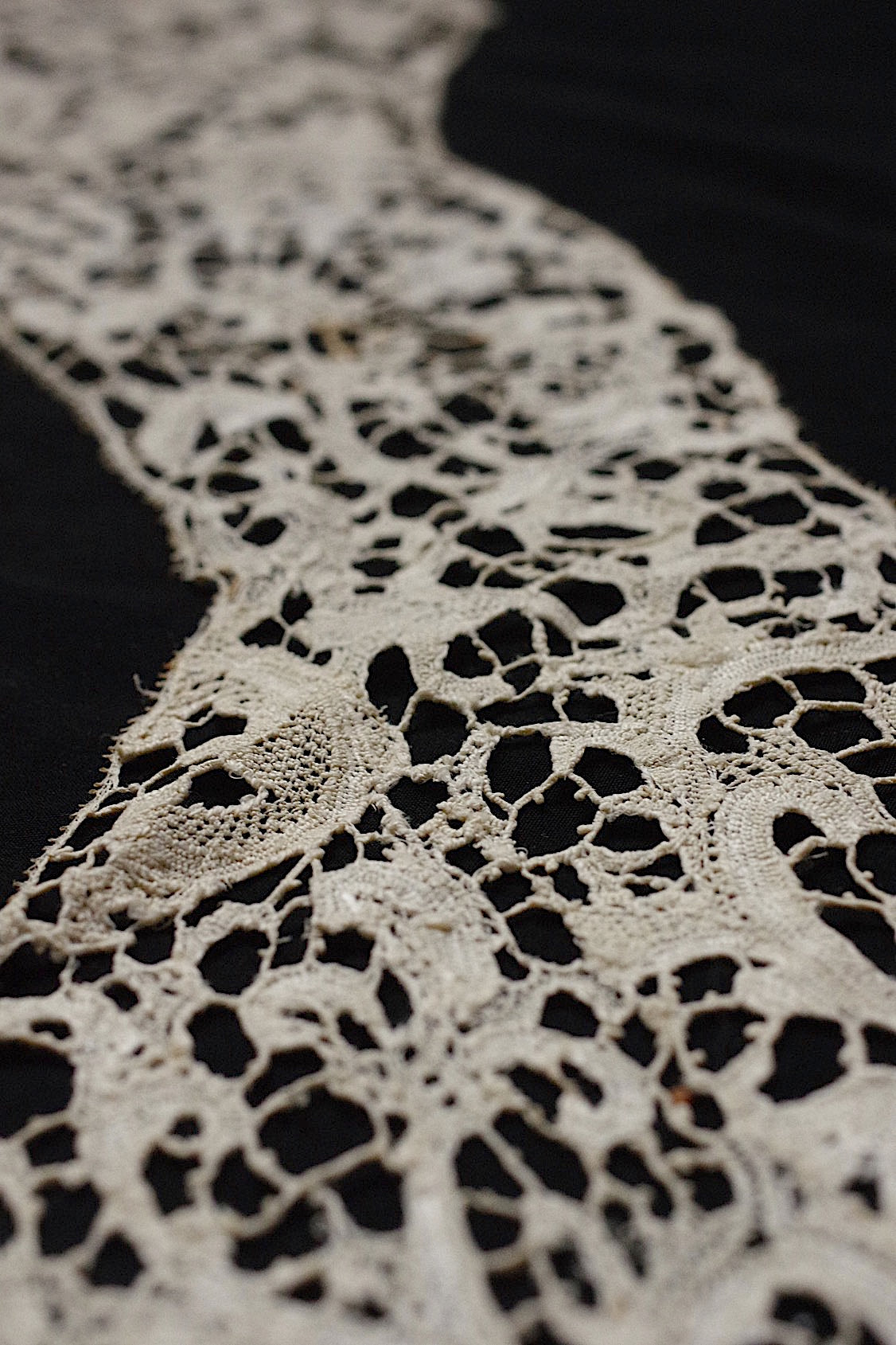 dentelle antique アンティークレース ラペット1