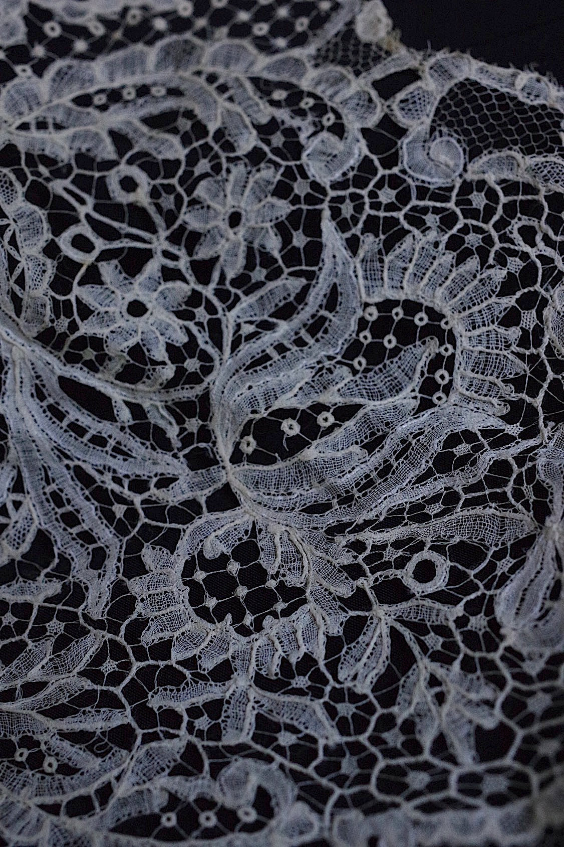 dentelle antique アンティークレース ラペット2