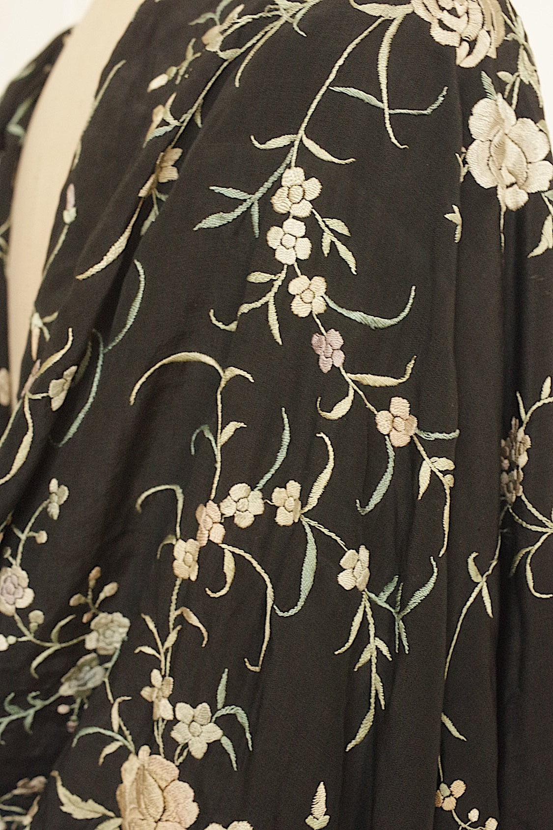 châle antique アンティークショール シノワズリー .FR a l'epoque