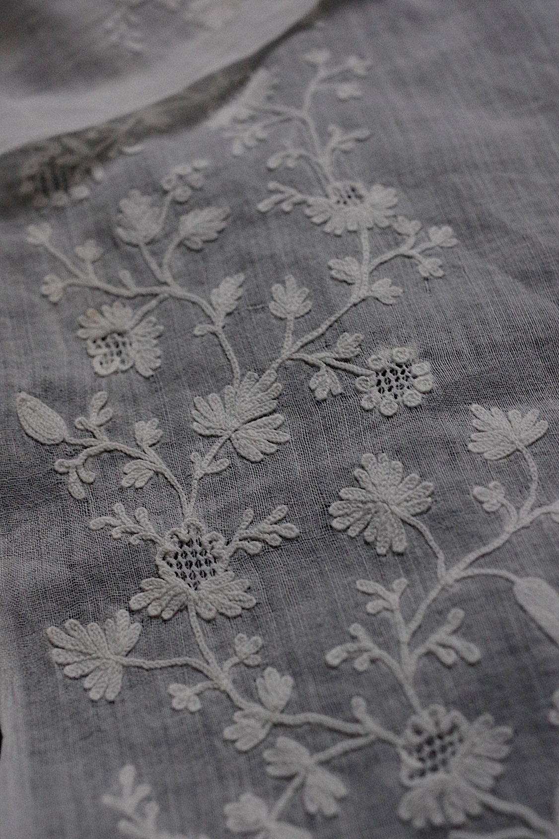 fichu antique アンティーク刺繍