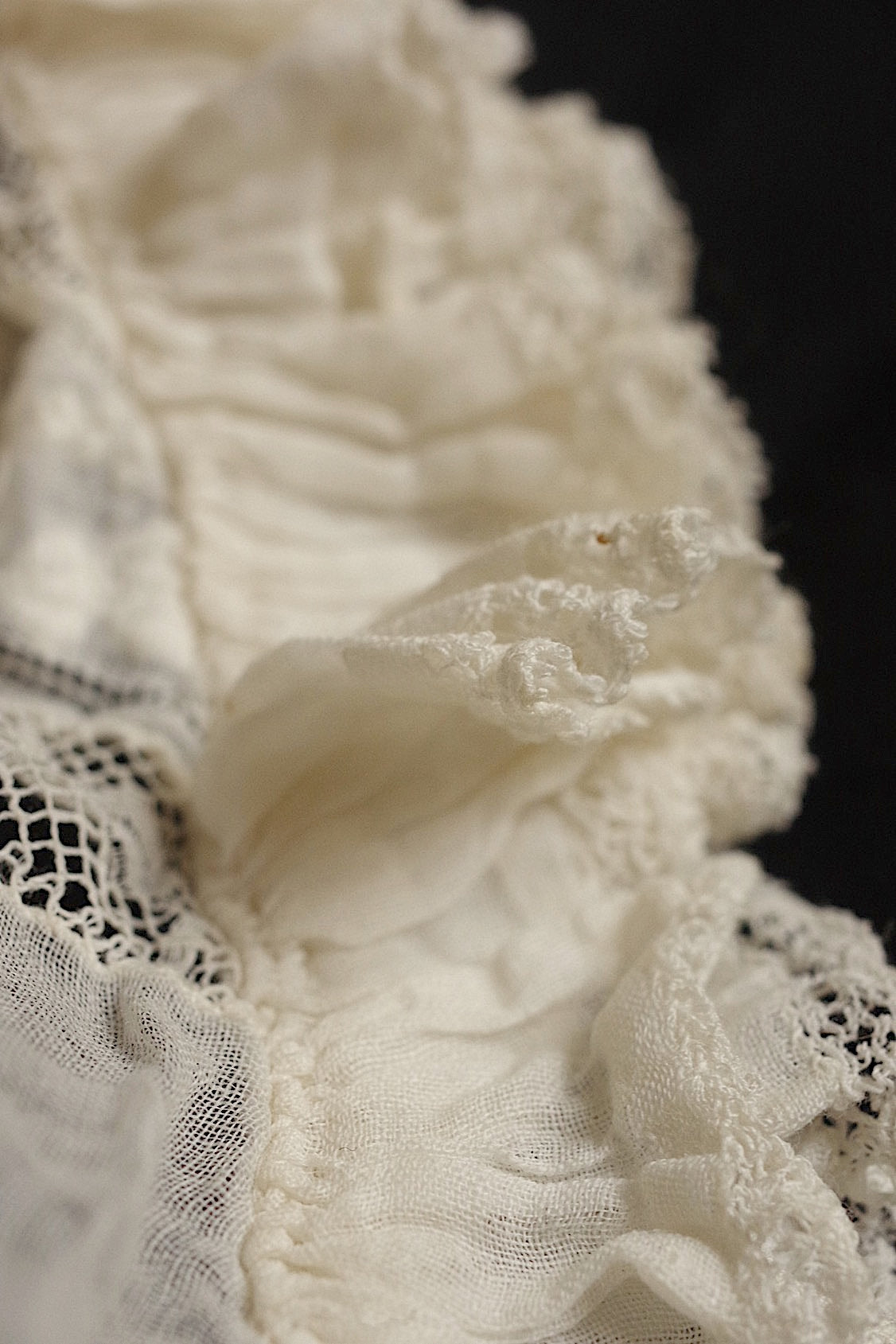 dentelle antique アンティークレース 刺繍 bonnet