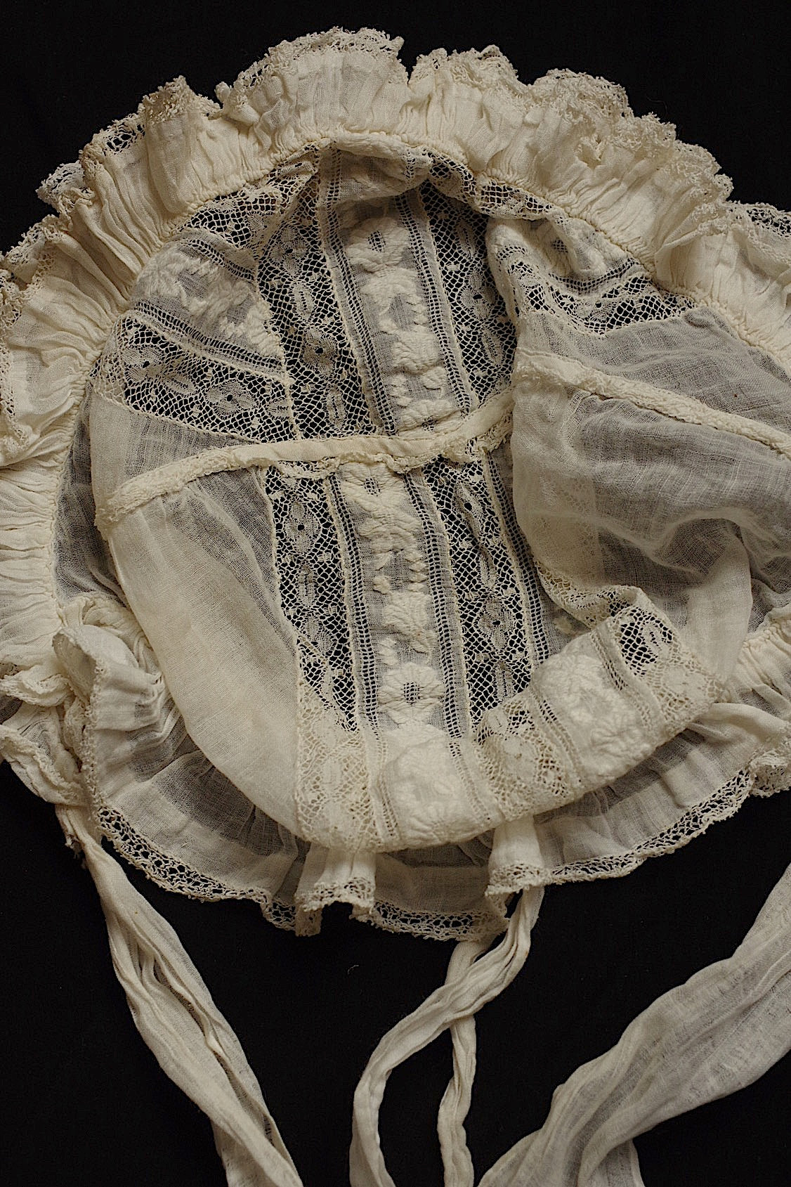 dentelle antique アンティークレース 刺繍 bonnet