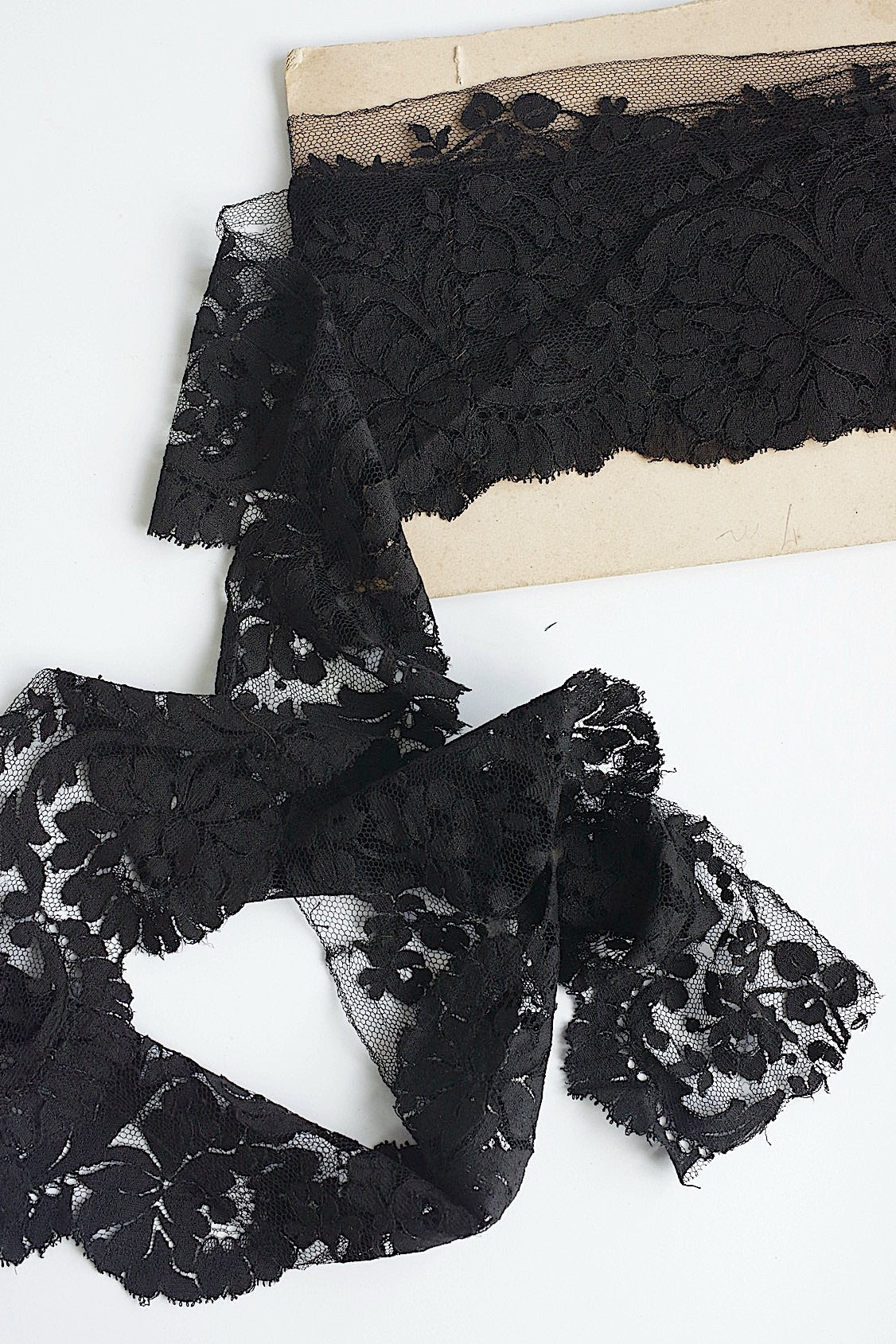 dentelle antique アンティークレース ブロンドレース 350cm .FR a l'epoque