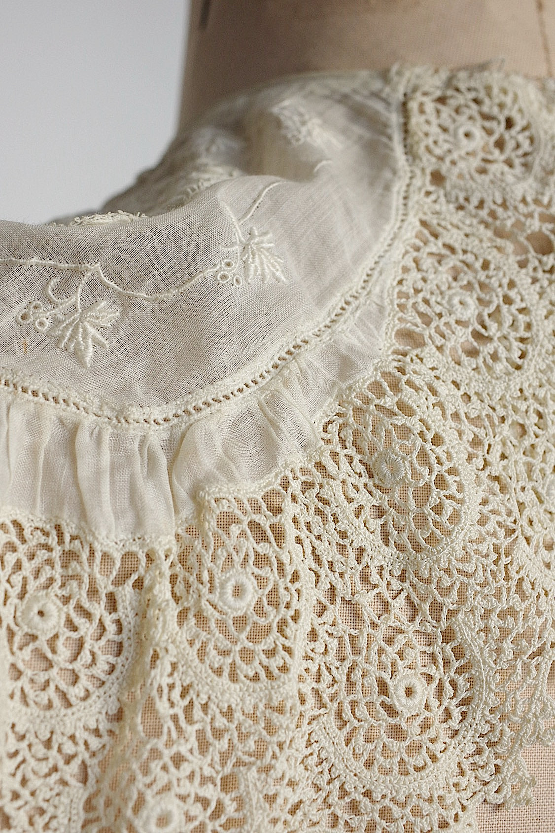 dentelle antique アンティークレース つけ襟