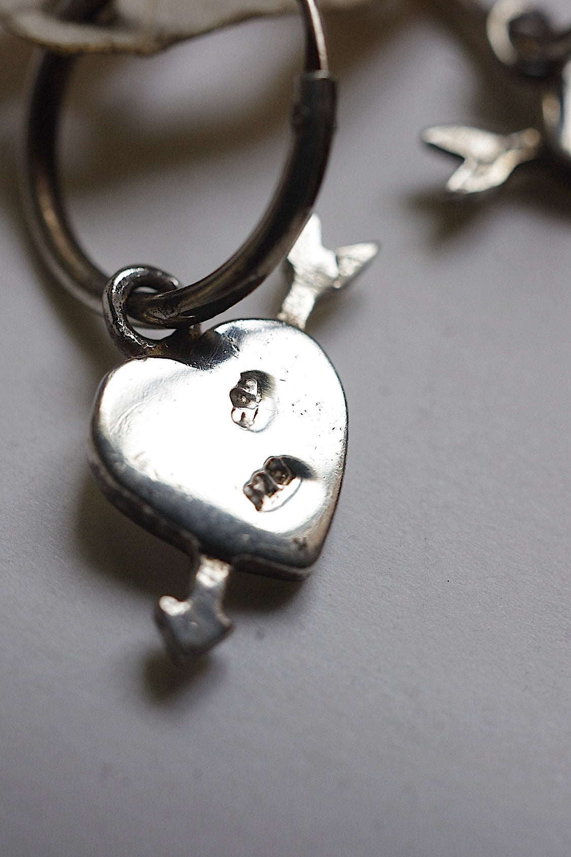 boucles d'oreilles vintage ヴィンテージシルバーピアス ハート .FR a l'epoque