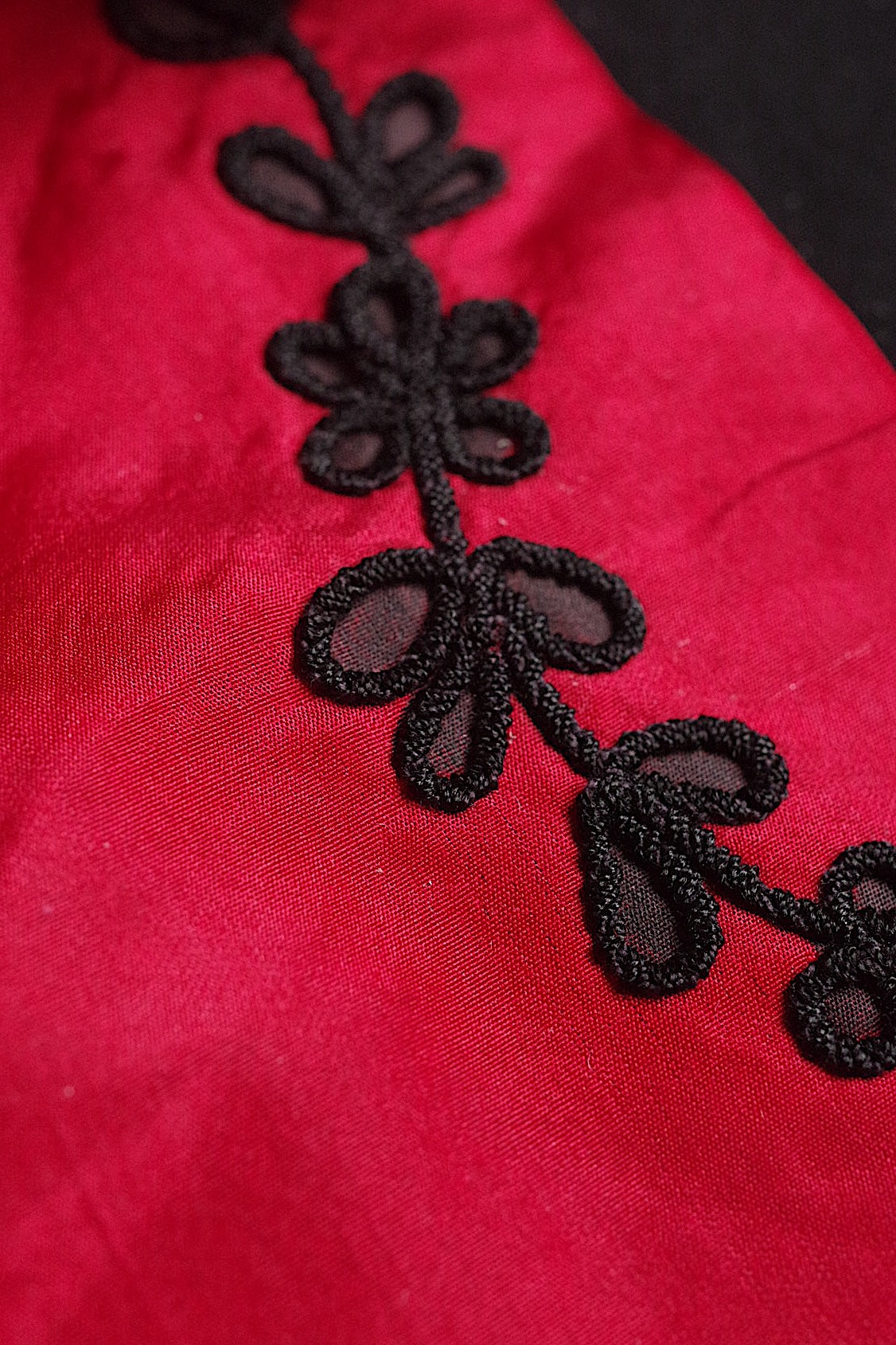 dentelle antique アンティーク刺繍 ハギレ  lot2 .FR a l'epoque