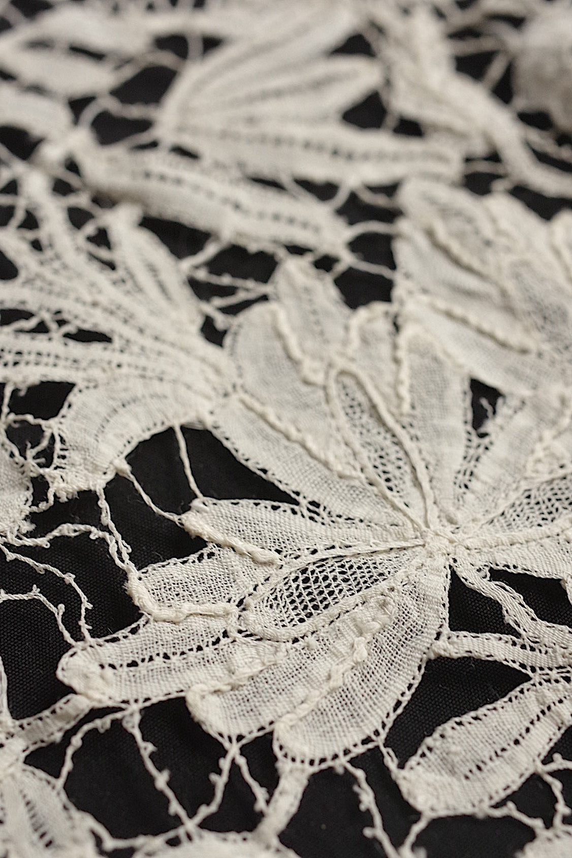 dentelle antique アンティークレース 115cm×22cm .FR a l'epoque