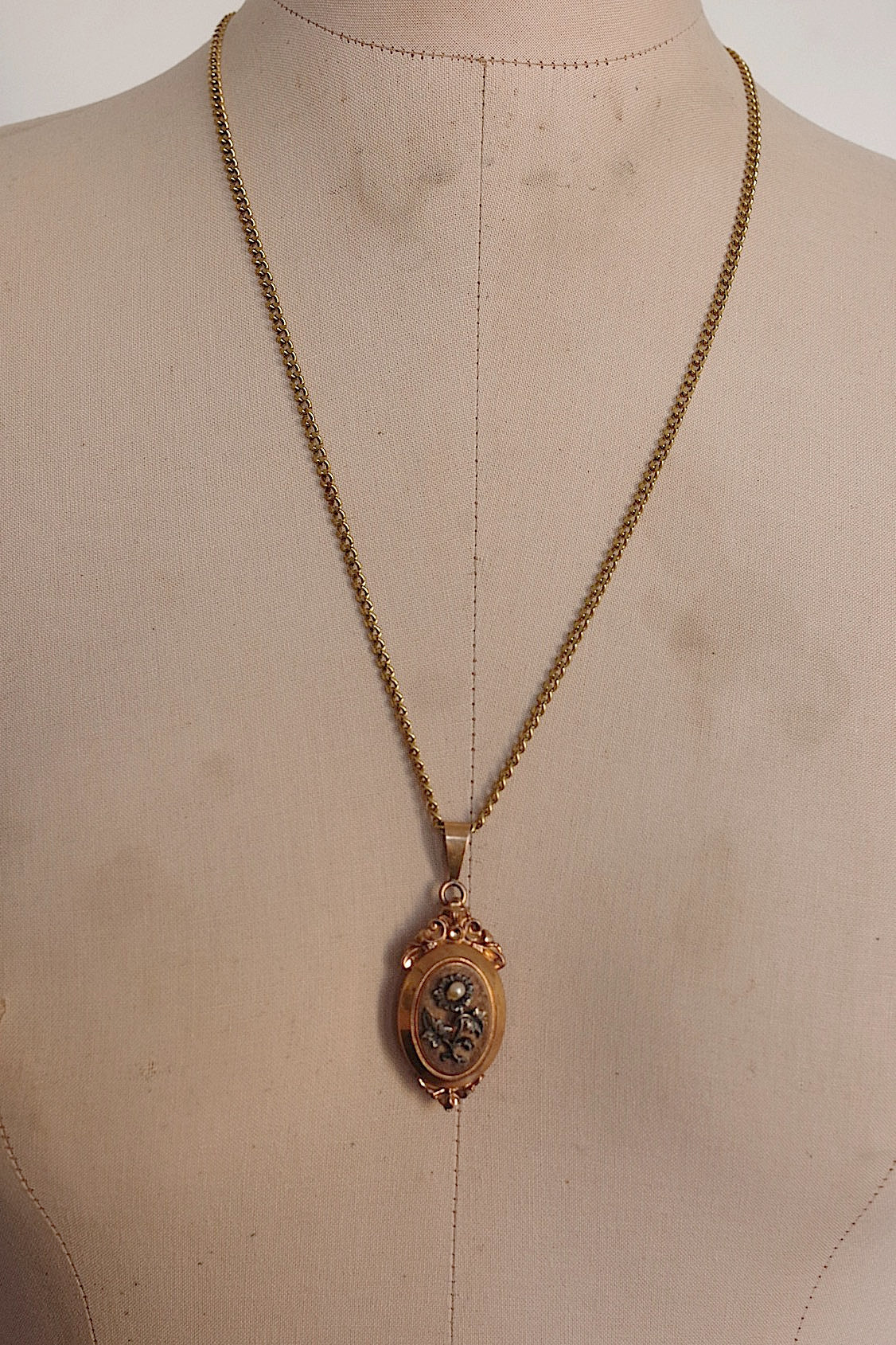 collier antique アンティークペンダント .FR a l'epoque