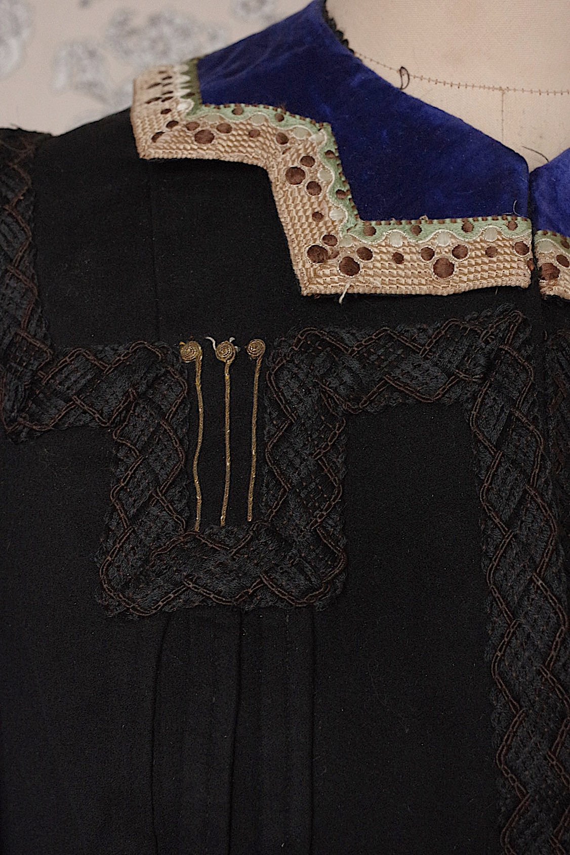 アンティークボレロジャケット vêtement antique   .FR a l'epoque