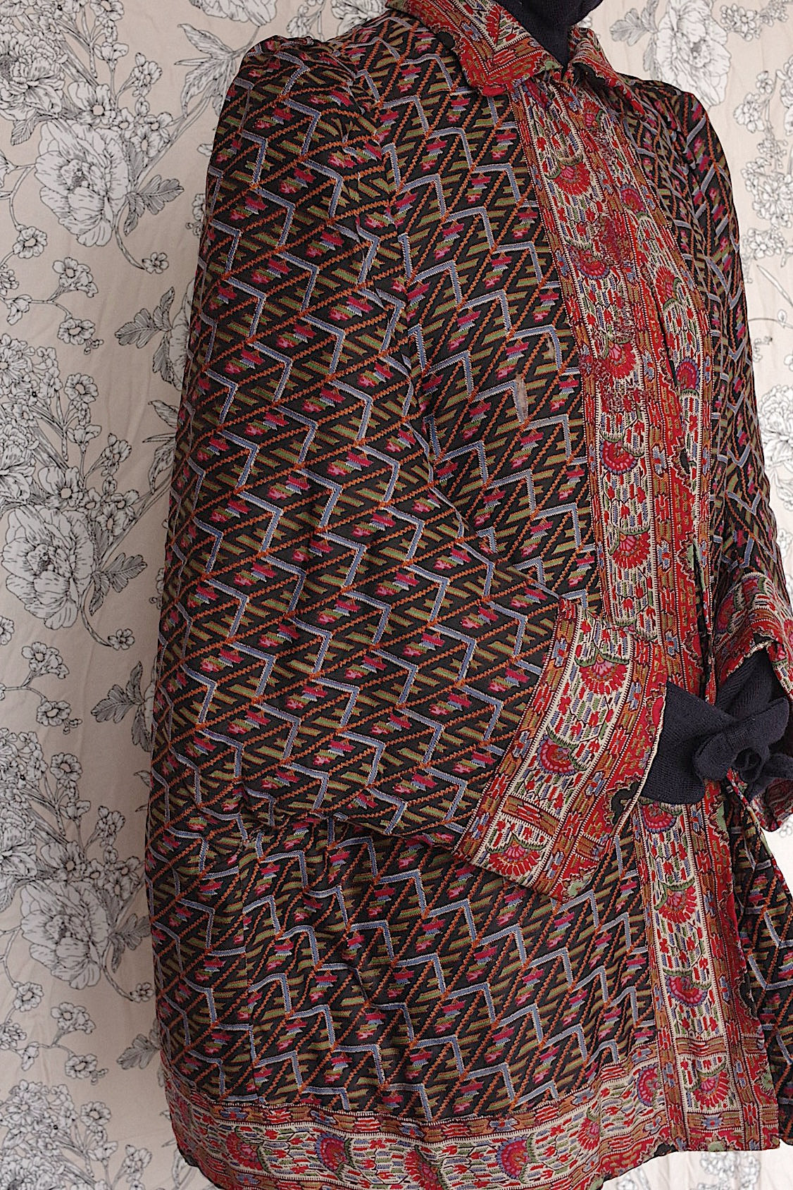 アンティークケープ vêtement antique .FR a l'epoque