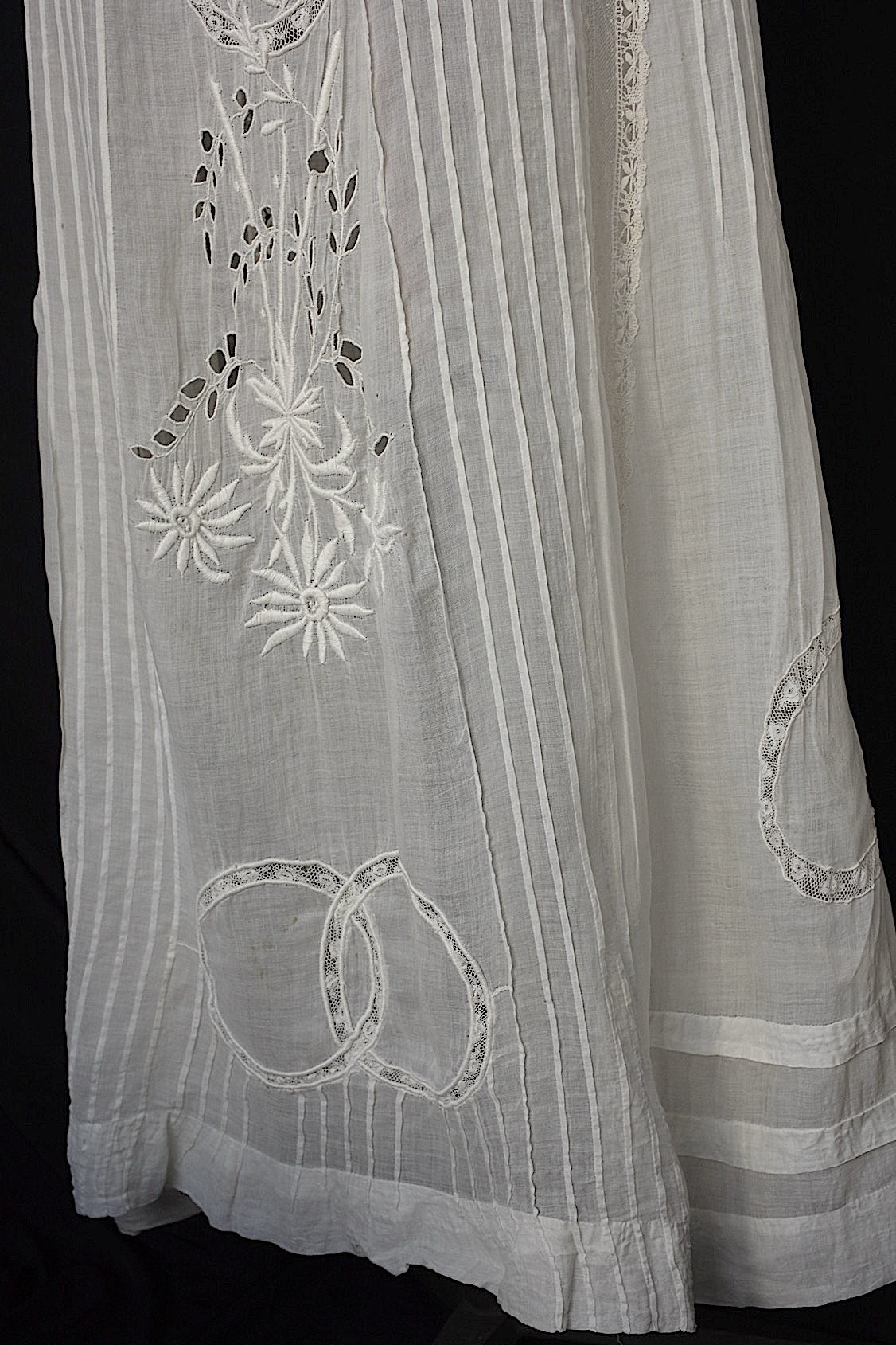 アンティークレースドレス vêtement antique レースドレス .FR a l'epoque