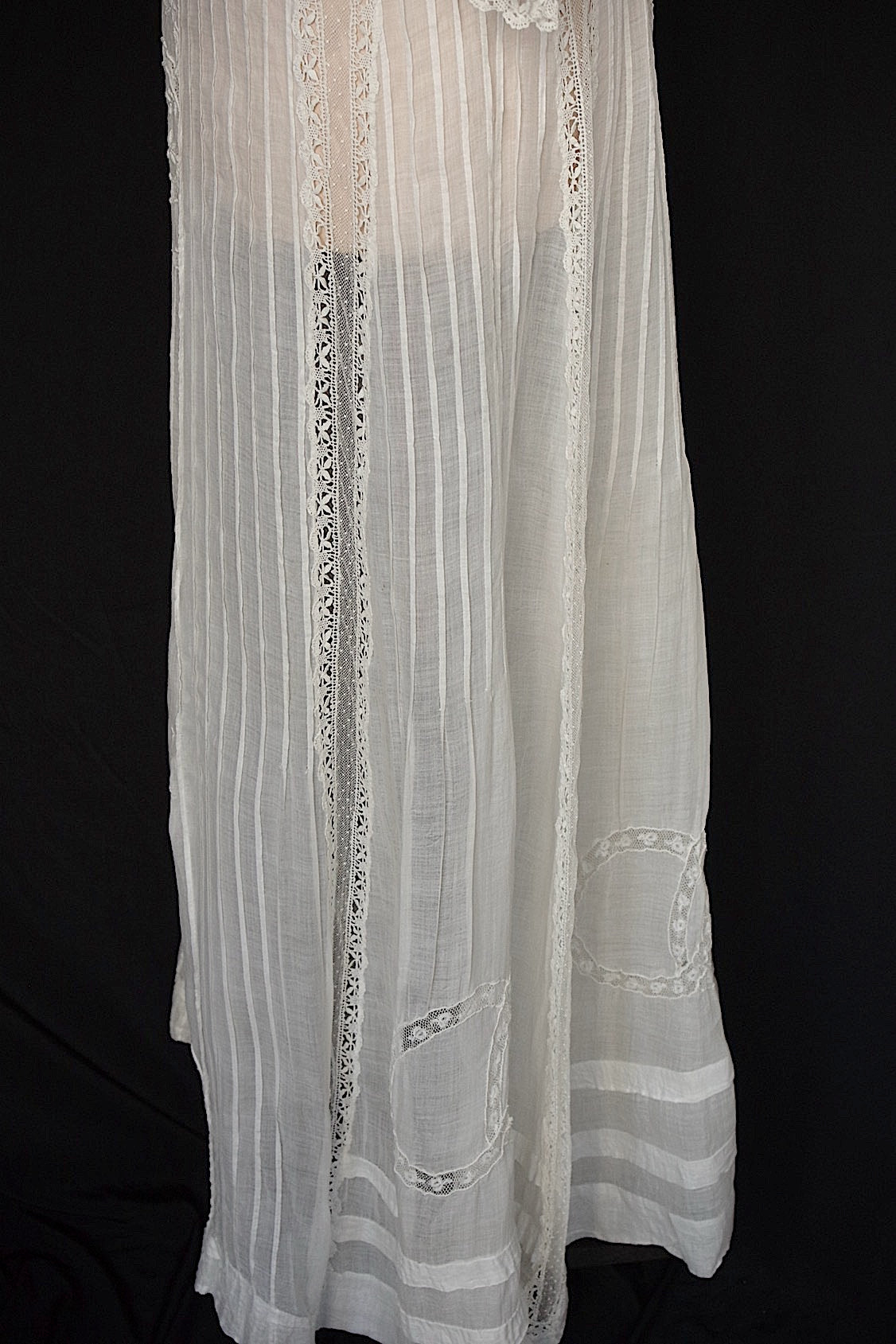 アンティークレースドレス vêtement antique レースドレス .FR a l'epoque