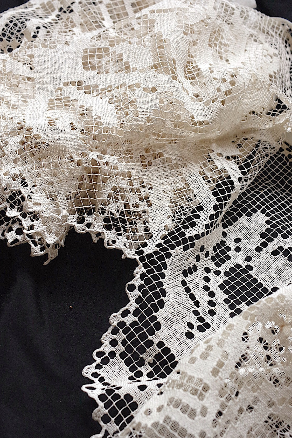 アンティークレース dentelle antique フィレレース 教会2 .FR a l'epoque