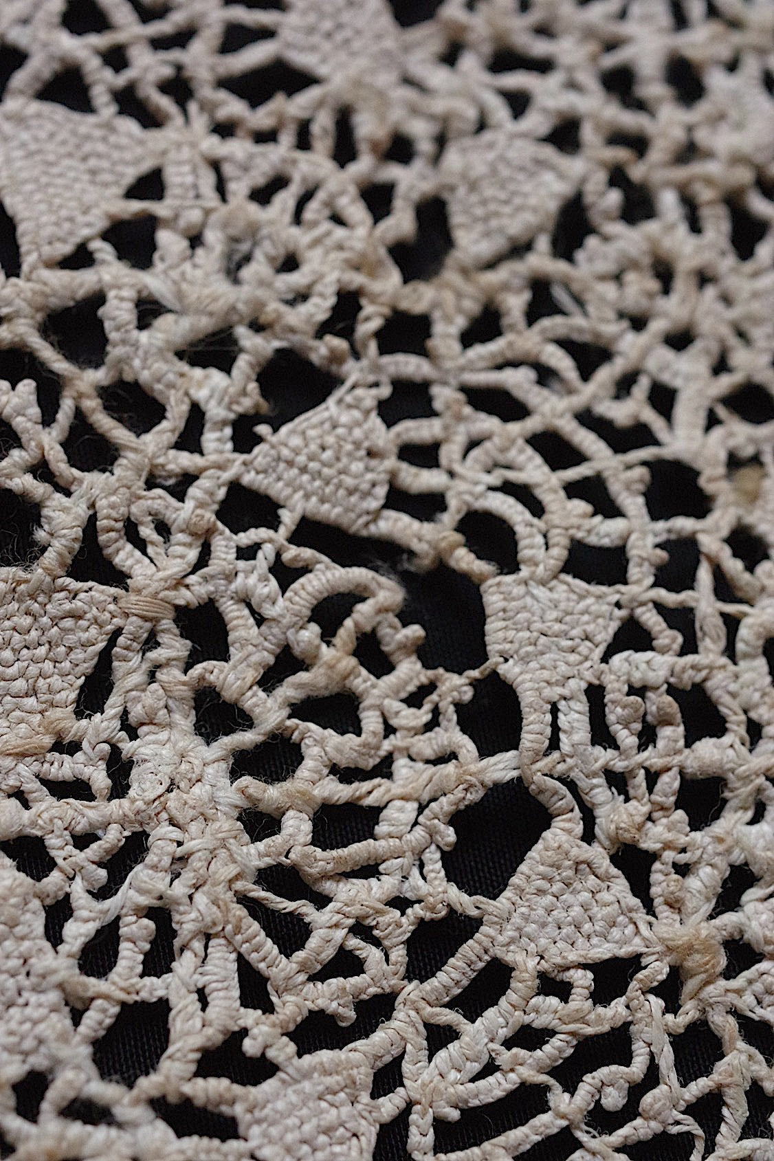 アンティークレース dentelle antique フィレレース 2 .FR a l'epoque